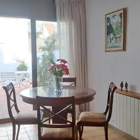 Great Communication With Downtown Barcelona Appartement *