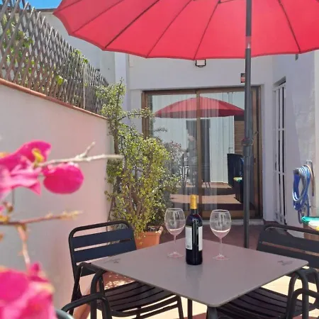 Great Communication With Downtown Barcelona Appartement *